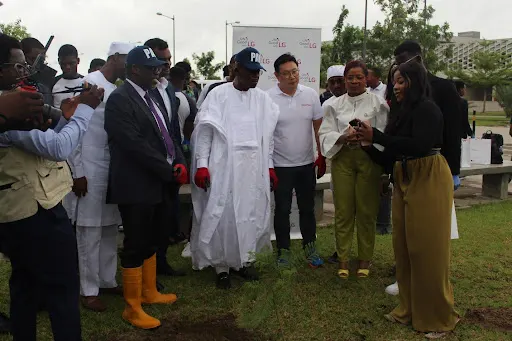 Solution 17 Food-A-Thon